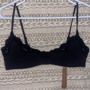 Skims Bra (L) NWT
